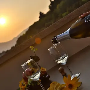 https://casa-massaro-todeschini.hotelinveneto.com